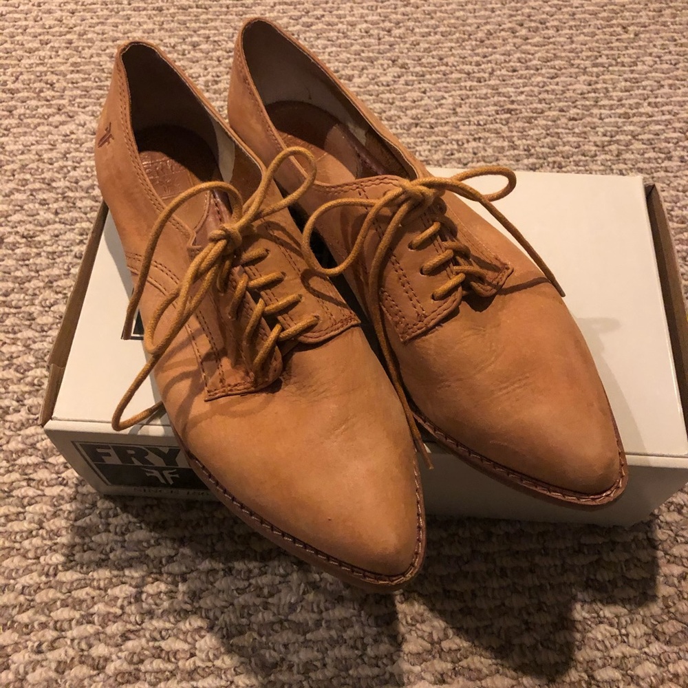 Frye Delia Oxford SWNU